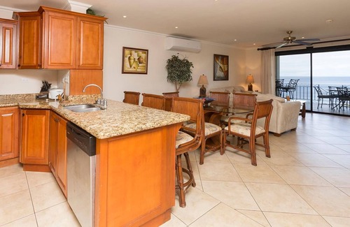 Playa Flamingo House | Luxury 4th-floor Suite With Pool and Endless Ocean Views