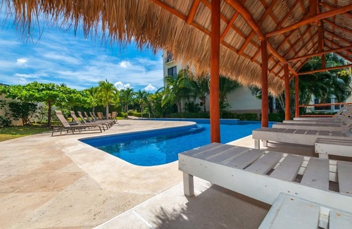 Playa Flamingo House | Luxury 4th-floor Suite With Pool and Endless Ocean Views