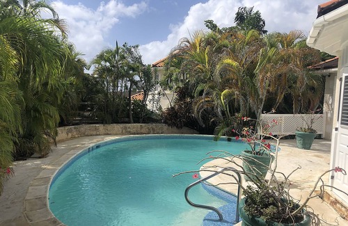 Paynes Bay Villa | Luxury 5 Bed Villa with Pool , West Coast Barbados