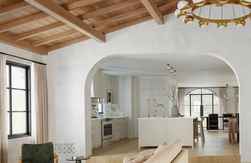 North of Montana House | Luxury 5-Bedroom Home In Santa Monica