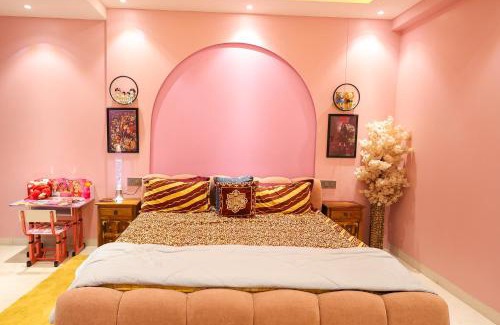 Gurugram Villa | Luxury 5 BHK Duplex Villa with jacuzzi