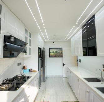 Gurugram Villa | Luxury 5 BHK Duplex Villa with jacuzzi