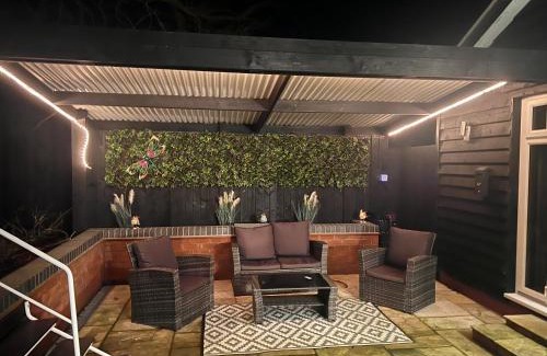 Skegness Villa | Luxury 5* Woodland Retreat, In The Woods.