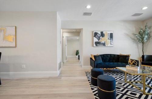 North Andrews Gardens Villa | Luxury 5Bed Family/Friends Gateway. 10Min to Beach