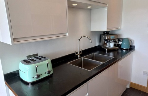 Trenance House | Luxury 6-Bedroom Home | Above Mawgan Porth Beach