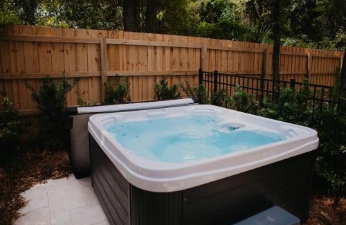 Folly Field House | Luxury 6 Br Sleeps 18 Private Heated Pool Fire Pit