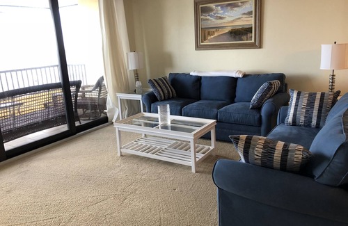 Punta Rassa Condo | Luxury 6th Floor Waterfront Condo Overlooking Sanibel Island ~ Epic Sunsets