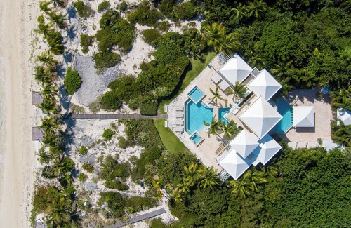 Long Bay Hills Villa | Luxury 8 bedroom beachfront villa with Butler, Chef & Housekeeping Services