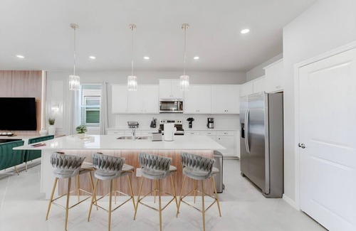 Four Corners House | Luxury 8BR Villa with Private Pool near Disney
