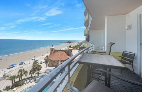 Brush - Stewarts House | Luxury 9th Floor 1 BR Condo Direct Oceanfront Wyndham Ocean Walk Resort Daytona Beach | 906