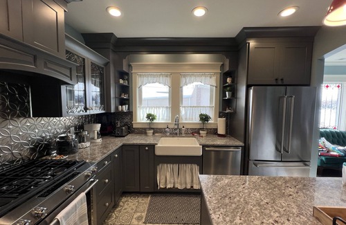 Central Business District House | Luxury Accomodations in 1920's bungalow in Downtown Provo