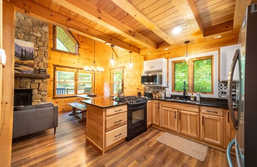 Jay House | Luxury ADK Retreat Near Whiteface, Lake Placid