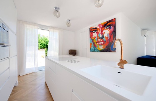 Cassis Villa | LUXURY air-conditioned VILLA in CASSIS with sea view & 230 M2 of terraces overlooking the sea