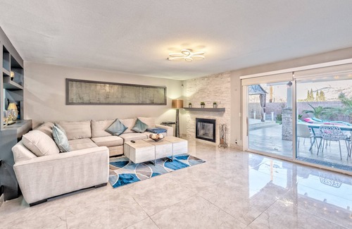 Spanish Oaks Villa | Luxury and exclusive villa 2 miles from the strip