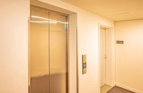 Braddon Apartment | Luxury and Stylish Apt on NB Ave