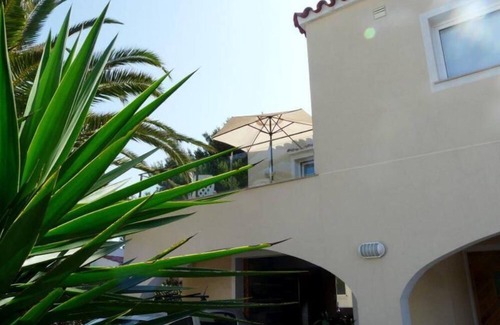 Cala Blanca Ski Chalet | Luxury Apartment