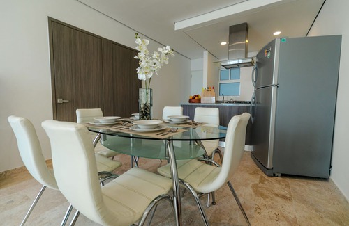 Costa Azul Apartment | Luxury apartment in front of Acapulco Beach