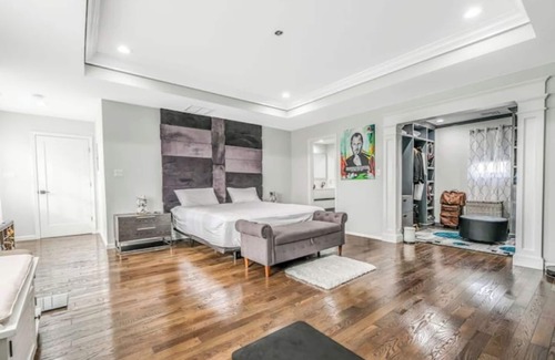East Meadow Apartment | Luxury aparment in East Meadow
