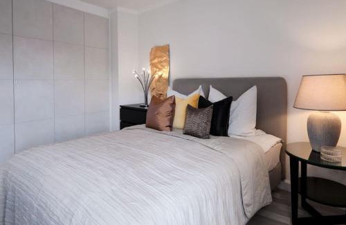 Tiergarten Apartment | Luxury Apartment 8 Pax