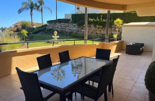 Elviria Apartment | Luxury Apartment Elviria Hills - Stunning Views