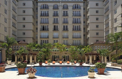 Escazu Apartment | Luxury apartment near airport, shopping and major medical centers