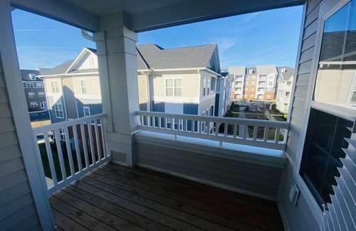 Fredericksburg Apartment | Luxury Apartment near Hospital