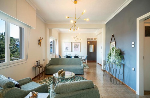 Ioannina Apartment | Luxury apartment Vol 1 with 3 bedrooms close to the lake