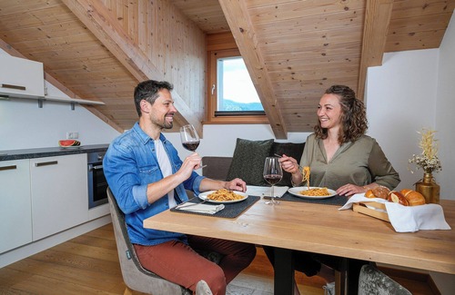 Nova Ponente Apartment | Luxury Apartment "Weißhorn" with Mountain View and private Steam Sauna