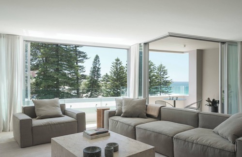 Bronte Apartment | Luxury Apartment with Bronte Beach Views