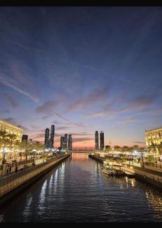Al Khan Apartment | Luxury apartment with sea view, gym and pool!