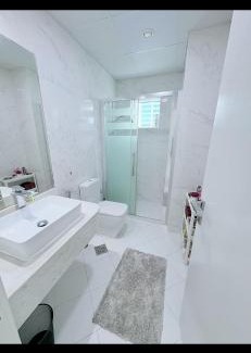 Al Khan Apartment | Luxury apartment with sea view, gym and pool!