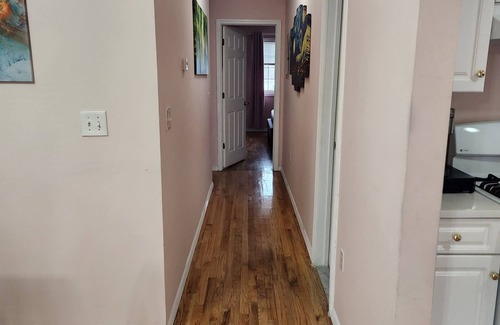 East New York House | Luxury Apartment With Free Wine