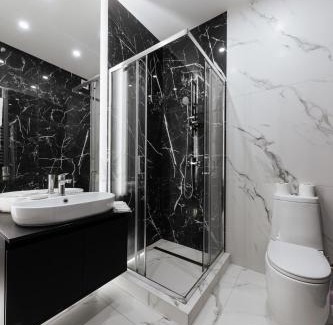 Uzhhorod Apartment | Luxury Apartments “Dream City”