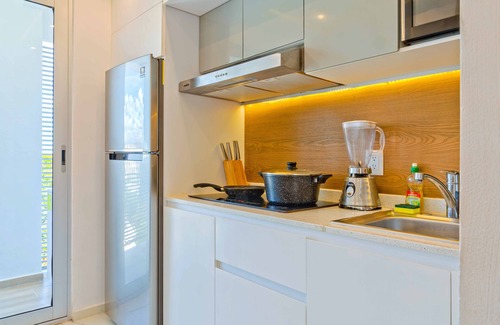 Downtown Cancun Apartment | Luxury Apartments Pool & Jacuzzi