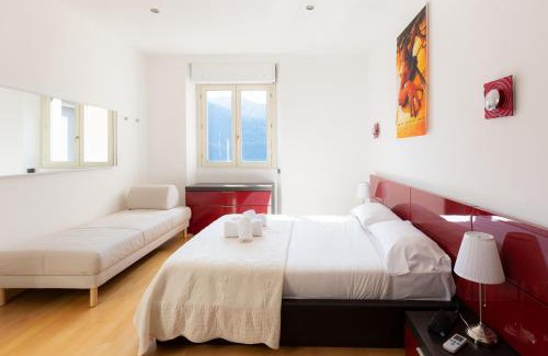 Laglio Apartment | Luxury Apartments with share Pool