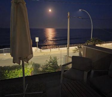 Avola House | Luxury appartments in the villa Sun located in Avola on front of the sea at 200 meters about from the beach with terrace of 35 square meters with wonderful seaview