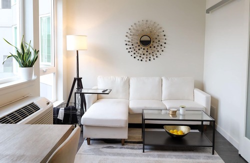 Vancouver Apartment | Luxury Apt in Downtown Vancouver Waterfront