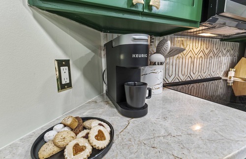 Greenway Plaza-Upper Kirby House | Luxury Art Deco Inspired Home in Upper Kirby