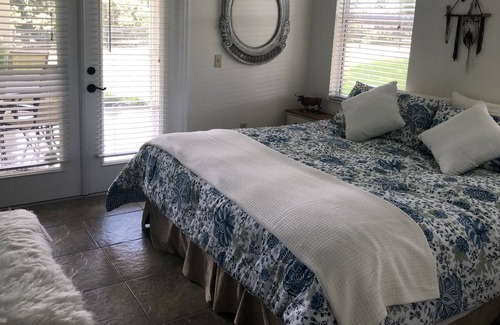Brooksville House | Luxury at "Live Oak Lodge" on 115 acre working cattle ranch, sleeps up to 6