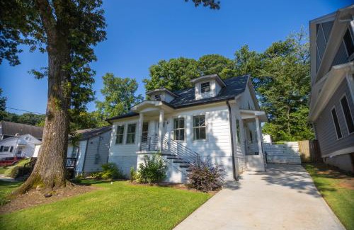 East Side House | Luxury ATL Home Near East Lake Golf & Beltline