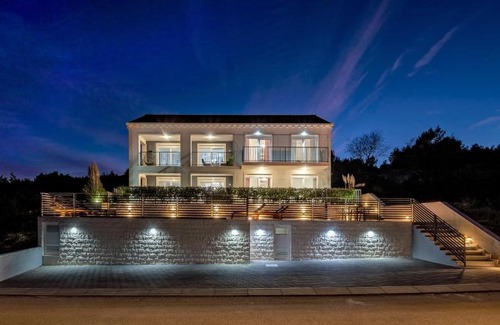 Lumbarda Villa | Luxury Authentic Experience at Villa Marta