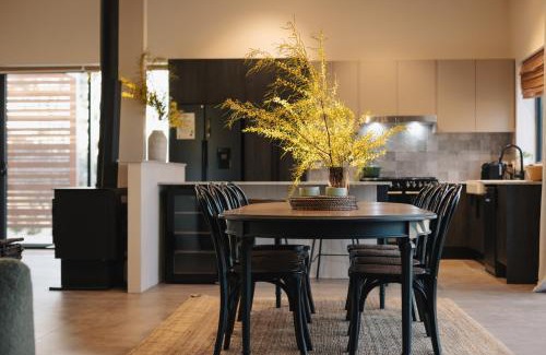 Broke House | Luxury Barn - The Charles at Broke Hunter Valley