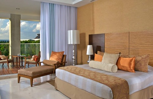 Playacar Resort | Luxury, Beach Adjacent 2BR 2.5BA GRAND LUXXE Master Suite 2600sft. (Sleeps 6-8)