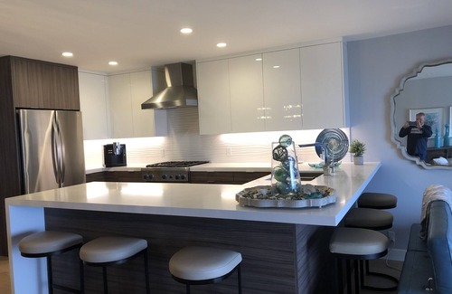 Ventura Condo | Luxury Beach Condo in Sunny Ventura, Ca monthly rentals only