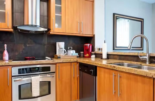 Candelero Abajo Apartment | Luxury Beach Front Condo Balcony Pool and Jacuzzi