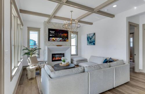 Crystal Beach House | Luxury Beach House Glow in dark golf Game Room