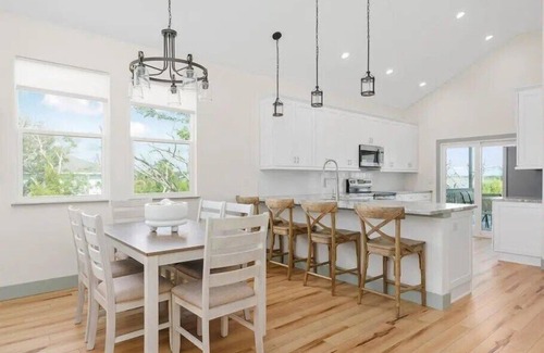 Marineland Acres House | Luxury Beach Home with Heated Pool