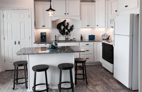 Caseville House | Luxury Beach House, Sandy Beach, Family Friendly, Spacious
