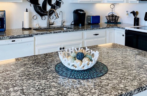 Caseville House | Luxury Beach House, Sandy Beach, Family Friendly, Spacious