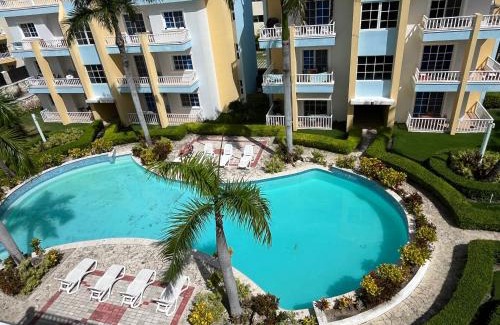 El Cortecito Apartment | Luxury Beach Penthouse with Pool, BBQ, AC, Wi-Fi, 5-Min Walk to El Cortecito & Bavaro Beaches, Punta Cana